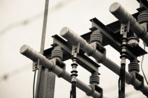 Enerji İletim Hatlarında Bağlantı Elemanlarının Önemi